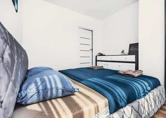 Center Pearl 2br Wifi Easy-check-in